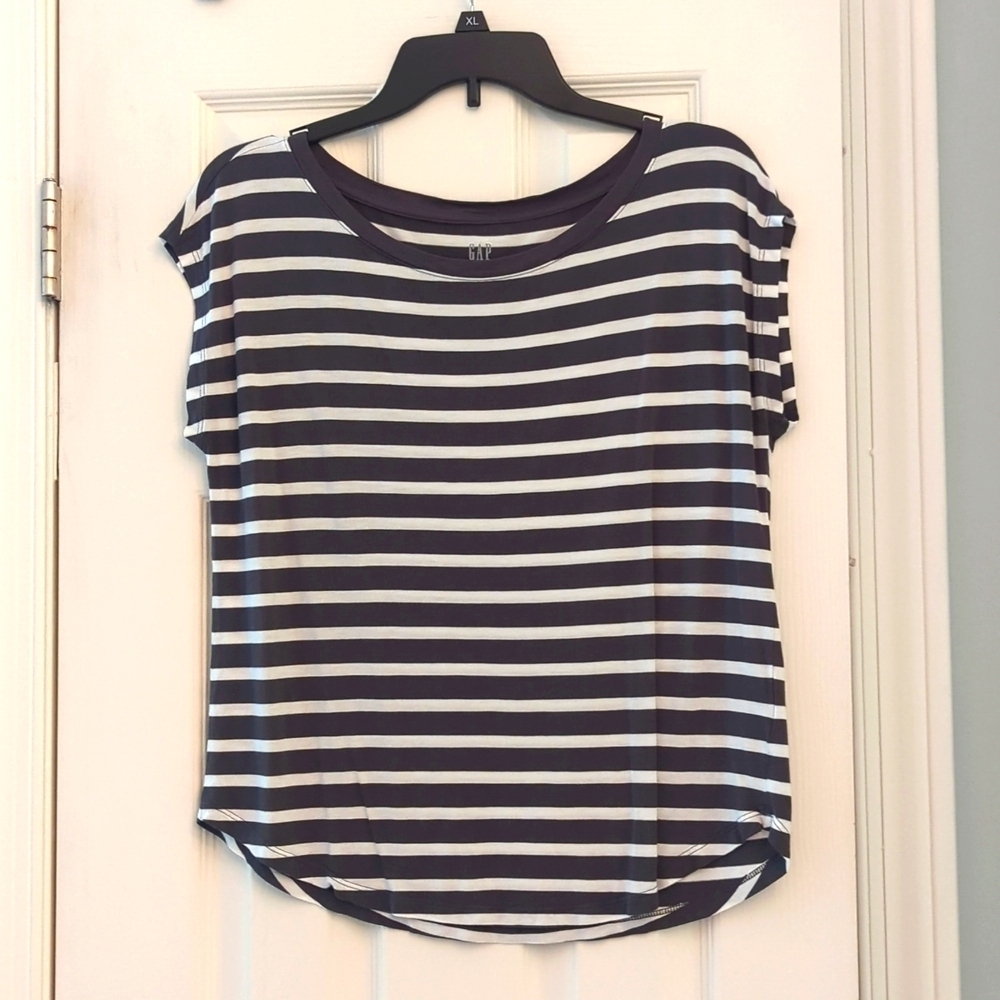 Gap Oversized Dolman Tee Gray and White Stripes Size XS
